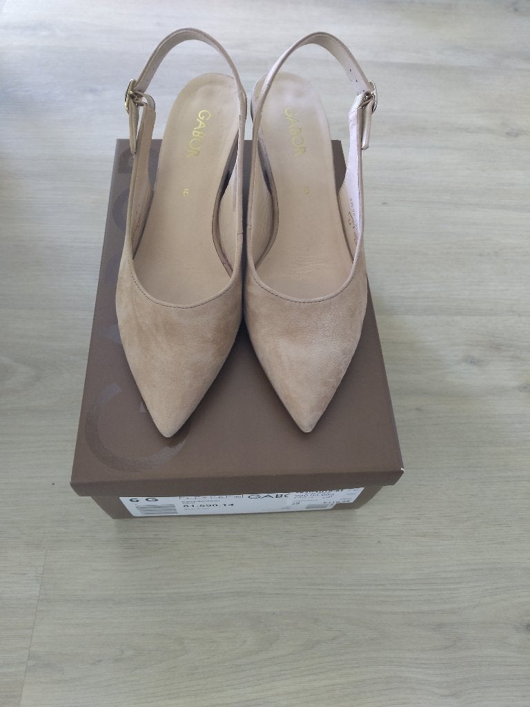Gabor prachtige suède zomerpumps, Kleding | Dames, Schoenen, Ophalen, Pumps, Beige, Gabor