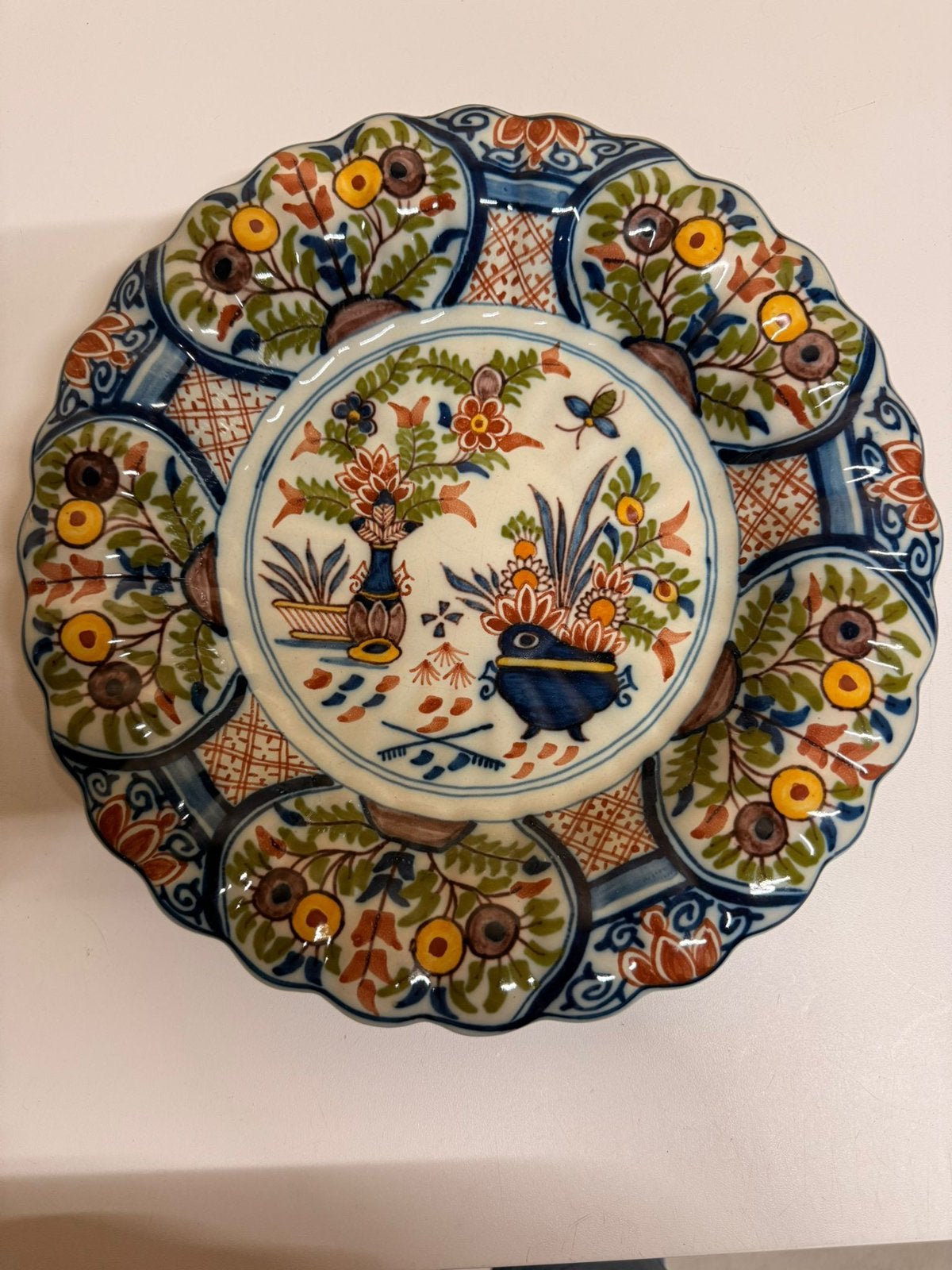 Antieke polychrome plooischotel, Antiek en Kunst, Verzenden