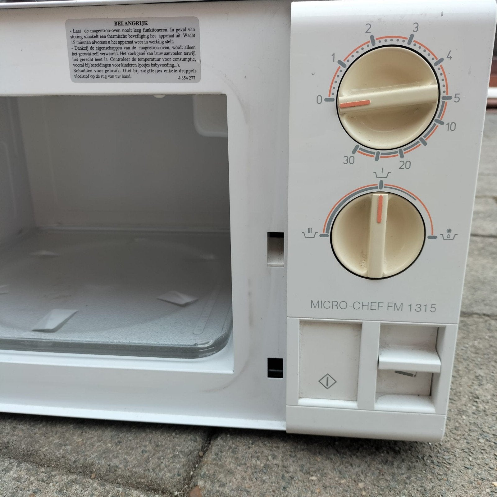 Magnetron 24 volt - Ideaal voor camper of vrachtwagen, Witgoed en Apparatuur, Ophalen, Gebruikt, Magnetron, Draaiplateau