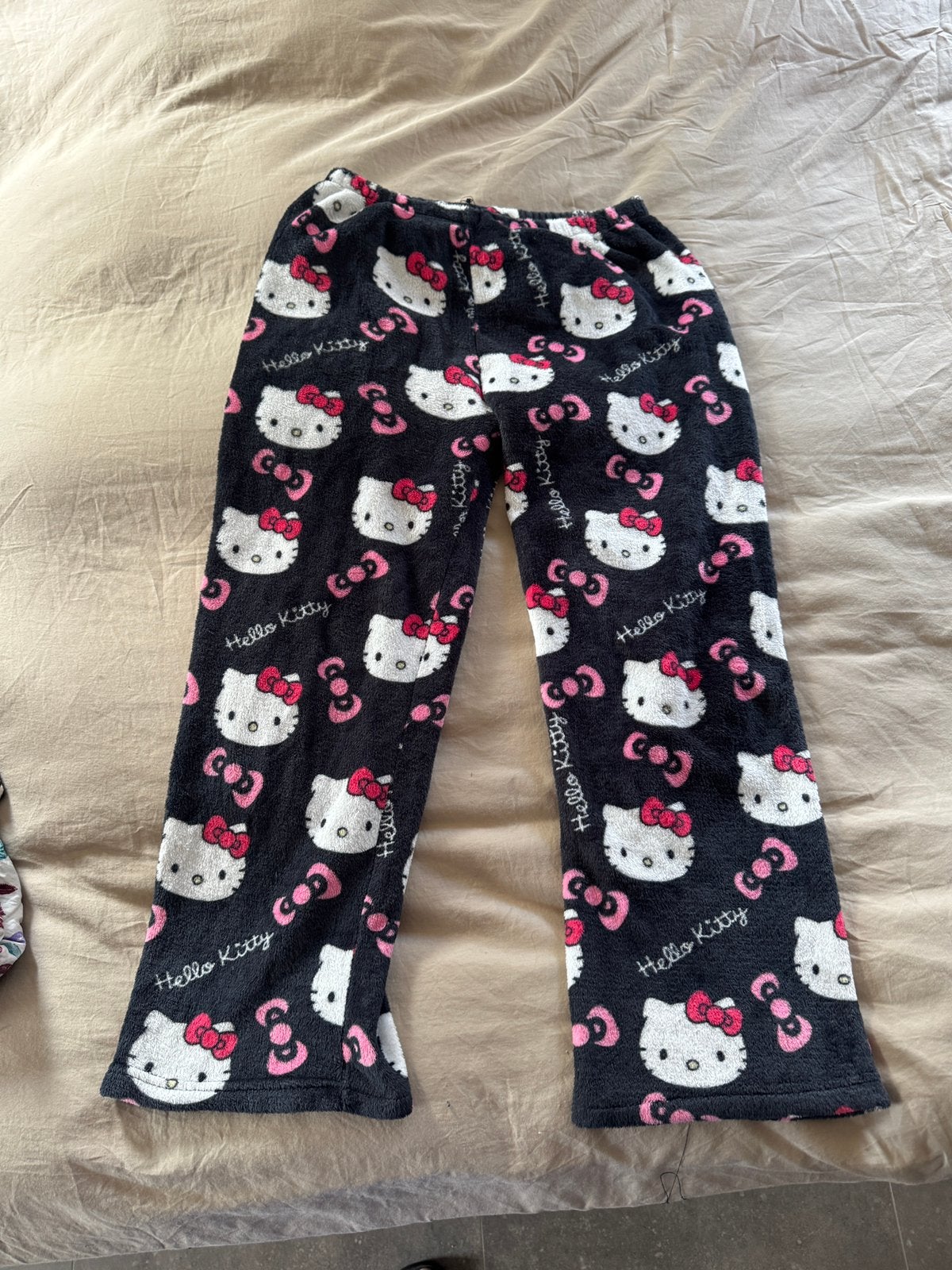 Hello Kitty pyamabroek maat XXL, Ophalen of Verzenden, Gedragen, Maat 38/40 (M)