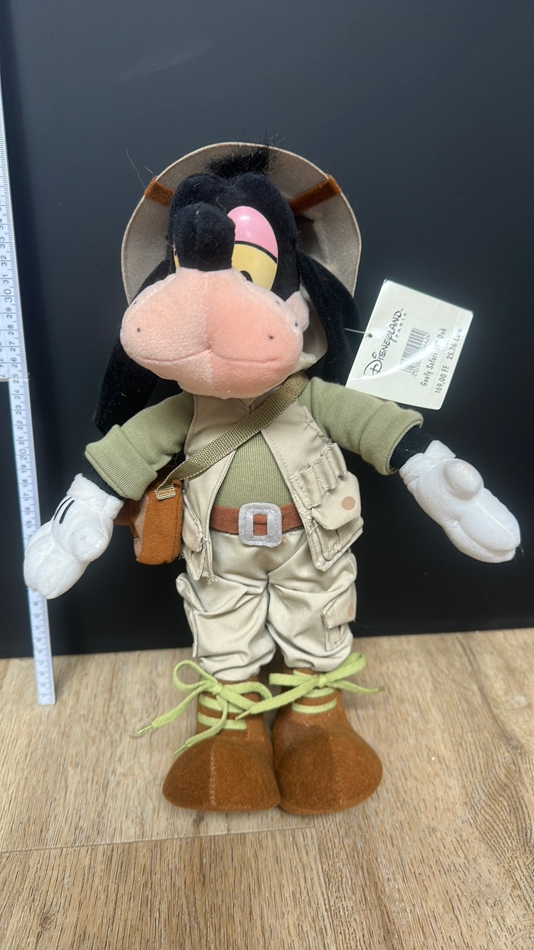 Disney Goofy Safari knuffel met label 40 cm, Ophalen of Verzenden, Goofy of Pluto, Nieuw, Knuffel