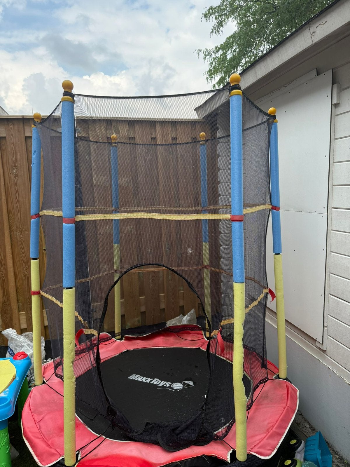 TRAMPOLINE VOOR KINDEREN, Ophalen, Zo goed als nieuw
