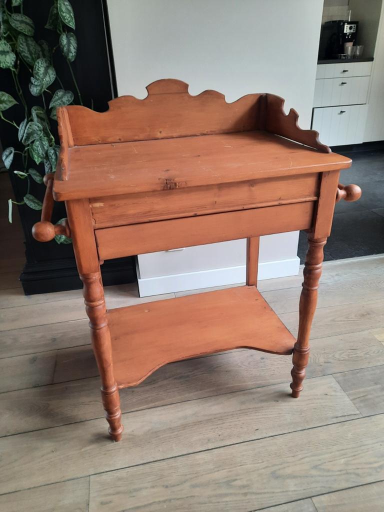 Wasmeubel, klein meubel, tafeltje, Antiek en Kunst, Ophalen