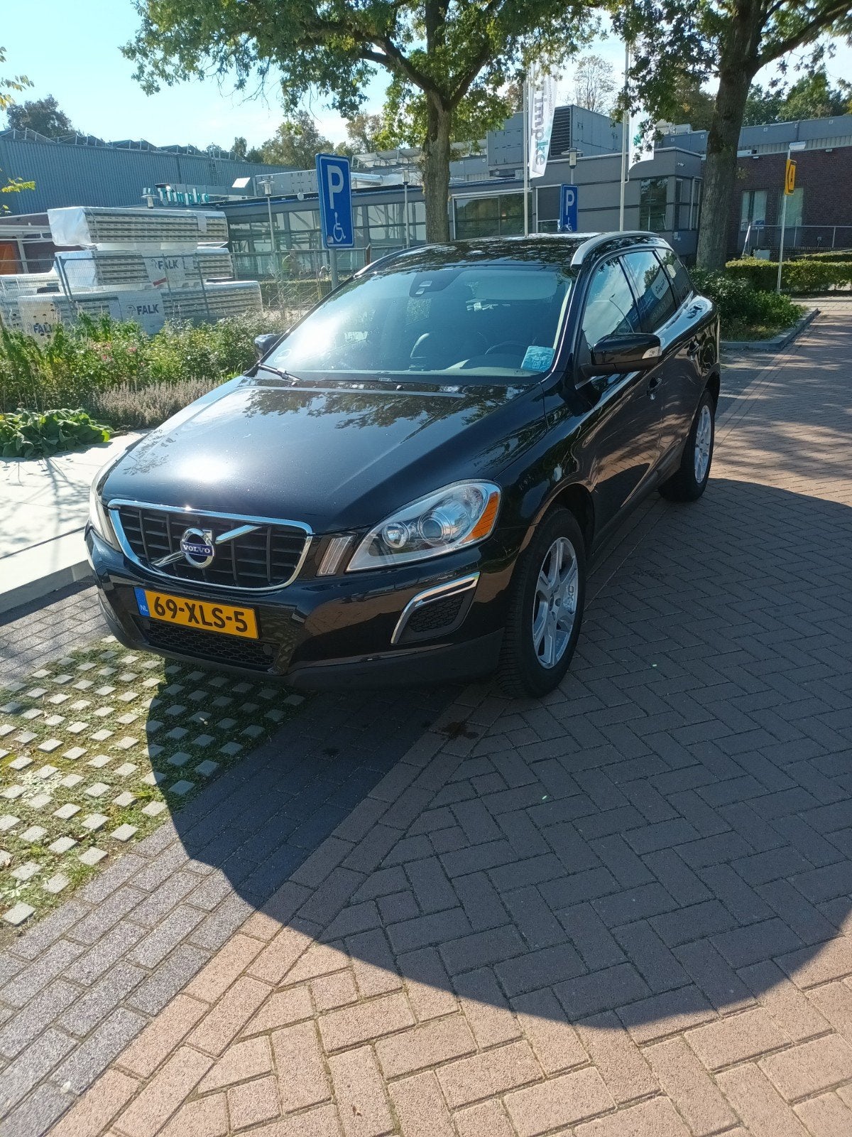 Volvo XC60 T5 Powershift 2012 Zwart, 1800 kg, 4 cilinders, 1598 kg, Zwart