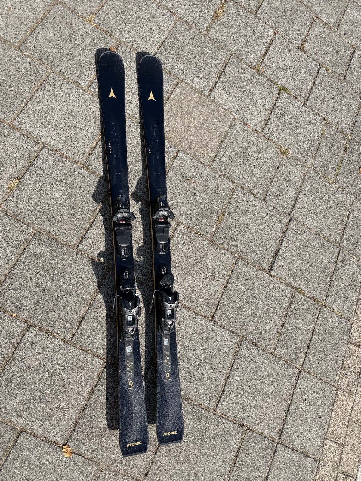 Atomic Cloud Ski's - Zo goed als nieuw, 1x gebruikt 157, Ophalen, 140 tot 160 cm, Zo goed als nieuw, Atomic