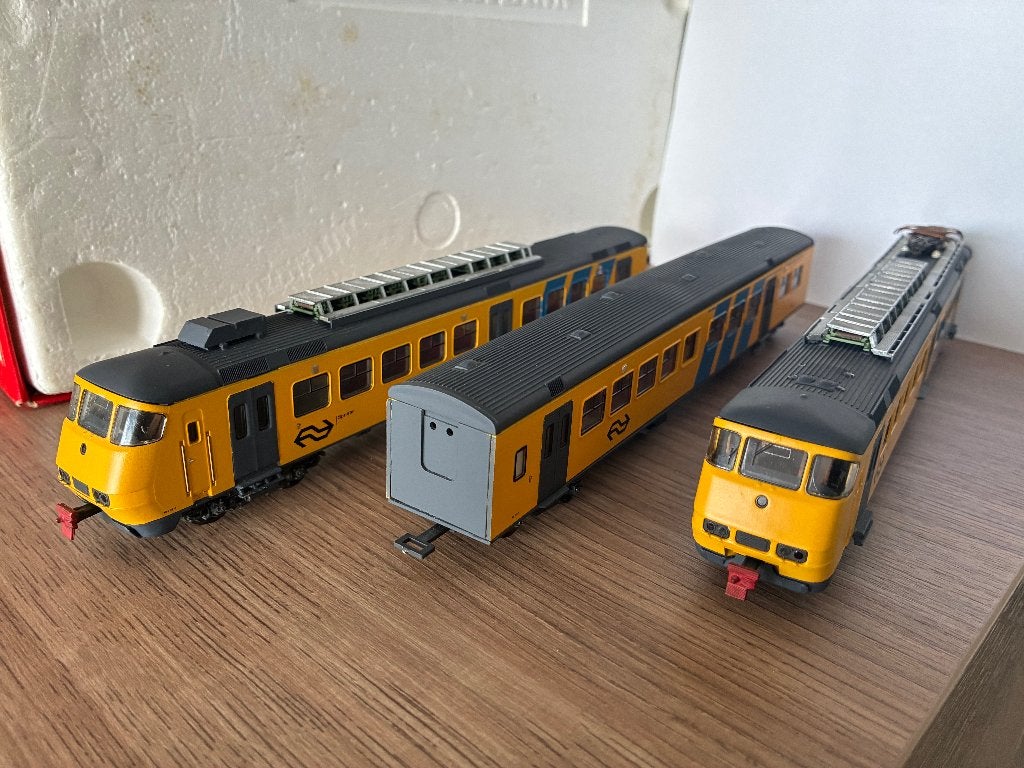 Fleischmann / Spoorcuriosa NS driedelige Sprinter, Hobby en Vrije tijd, Modeltreinen | H0, Gebruikt, Treinset, Gelijkstroom, Fleischmann