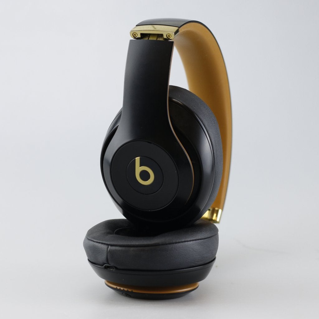 Beats Studio 3 Zwart Bluetooth Koptelefoon, Audio, Tv en Foto, Beats, Zo goed als nieuw, Support@beats.com, Beats Electronics LLC
Beats by Dr. Dre
8600 Hayden Place
Culver City, CA 90232
United States