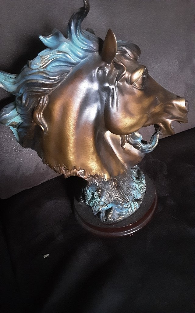 Paarde buste beeld, Antiek en Kunst, Ophalen of Verzenden, Zoogdier, 20 - 50 cm, Beeld