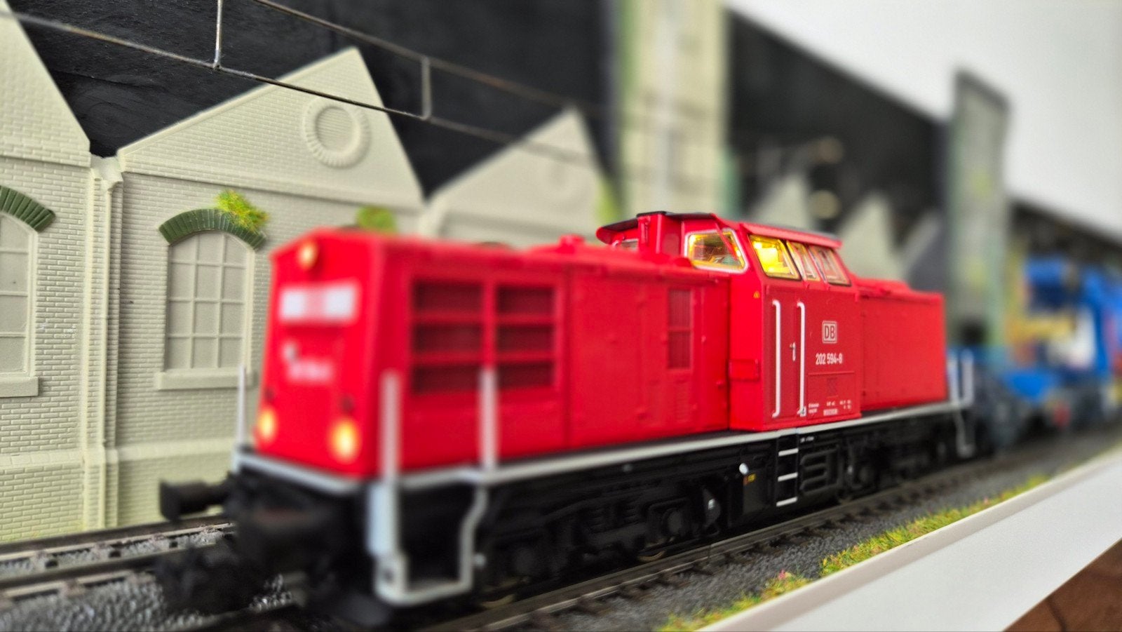 ESU 31762 H0 - Diesel Locomotief, H0, V100 DR, 202