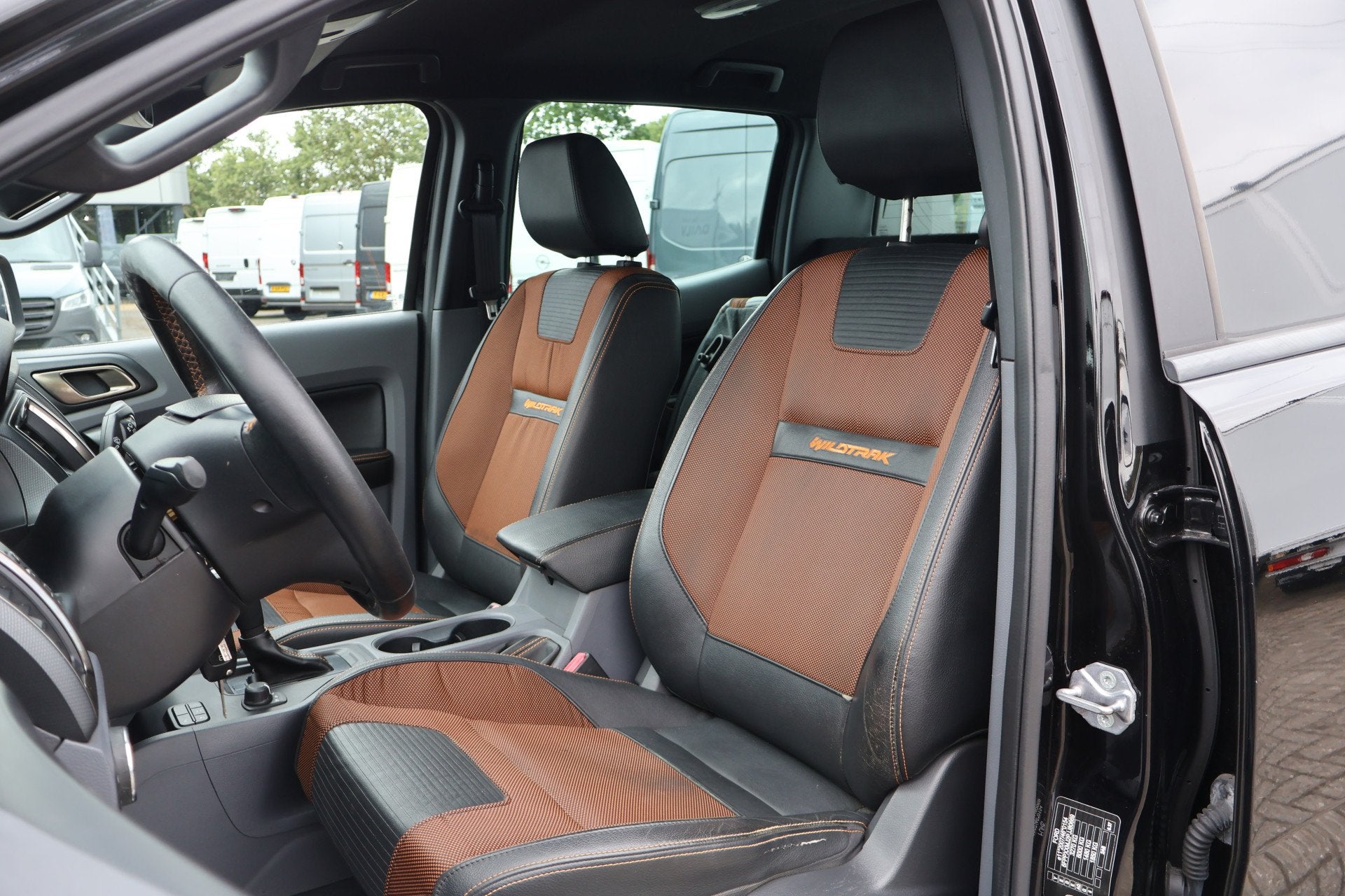 Ford Ranger 3.2 TDCi Wildtrak Supercab 4x4 Automaat, Automaat, Gebruikt, Euro 6, Leder en Stof