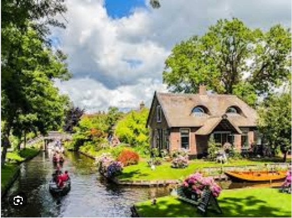 voucher voor varen bij Giethoorn/Weerribben voor 5 personen, Drie personen of meer, Cadeaubon