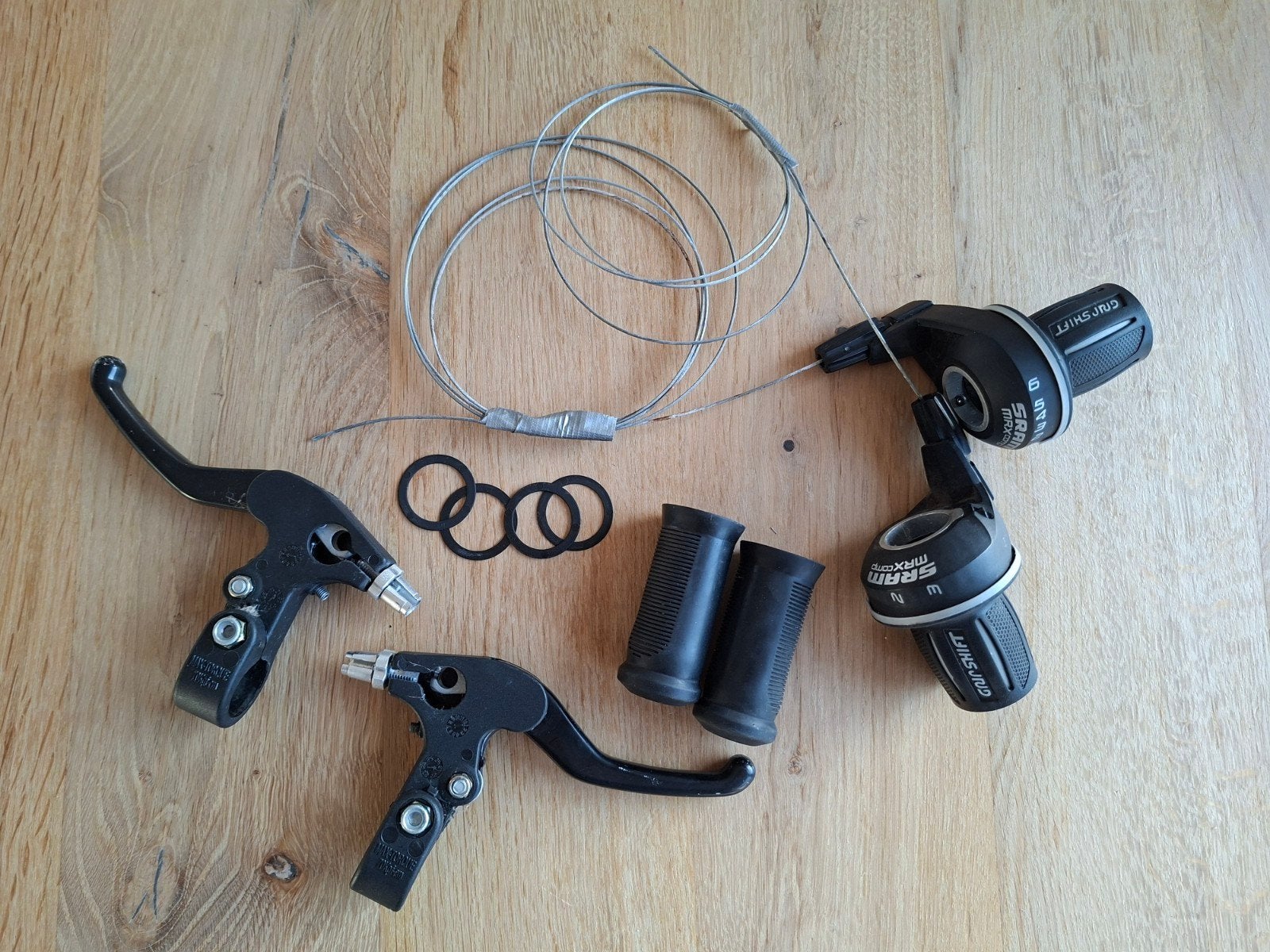 SRAM MRX Comp 3x6 Gripshift Shifters en Handremmen, Mountainbike, Remmen, Gebruikt, Ophalen of Verzenden