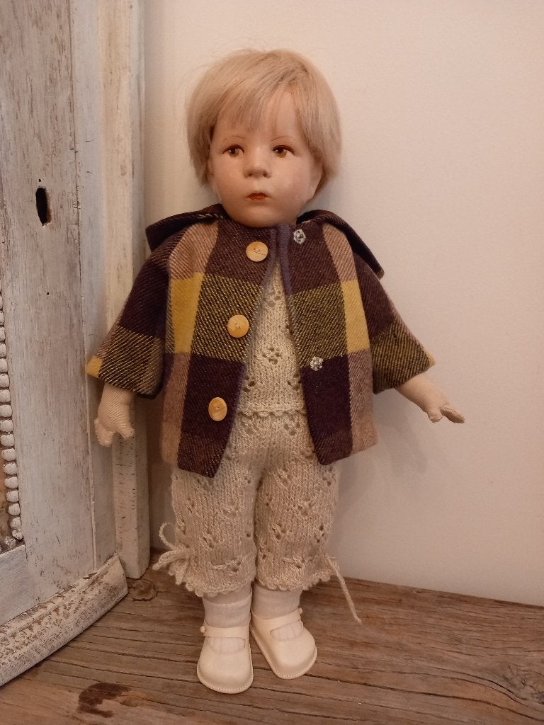 Vintage poppenkleertjes 4 delig set jaren 50., Ophalen of Verzenden, Zo goed als nieuw, Kleertjes