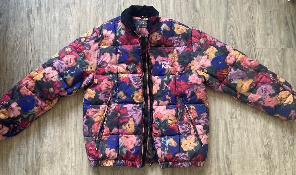 Zara bloemenprint pufferjack, Kleding | Dames, Jassen | Winter, Ophalen of Verzenden, Zo goed als nieuw, Maat 38/40 (M), Overige kleuren
