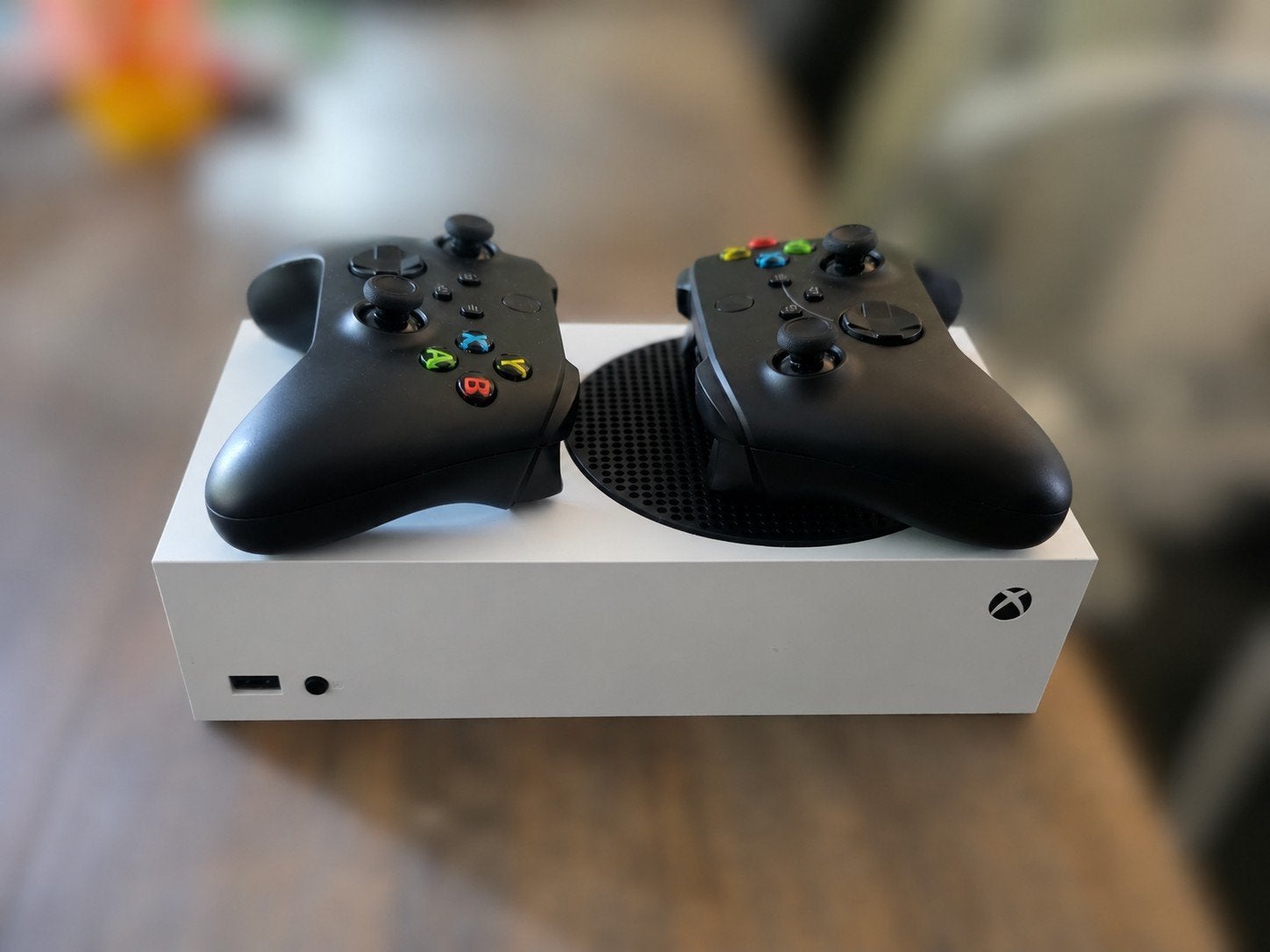 Xbox Series S met 1TB uitbreiding en 2 controllers, Ophalen of Verzenden, Zo goed als nieuw, Xbox Series S