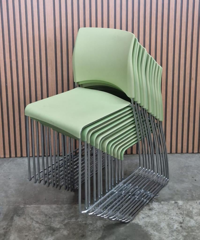 25 x Buisframe vergaderstoelen kantine horeca zaal stoelen, Kunststof, Zwart, Ophalen of Verzenden, Zo goed als nieuw