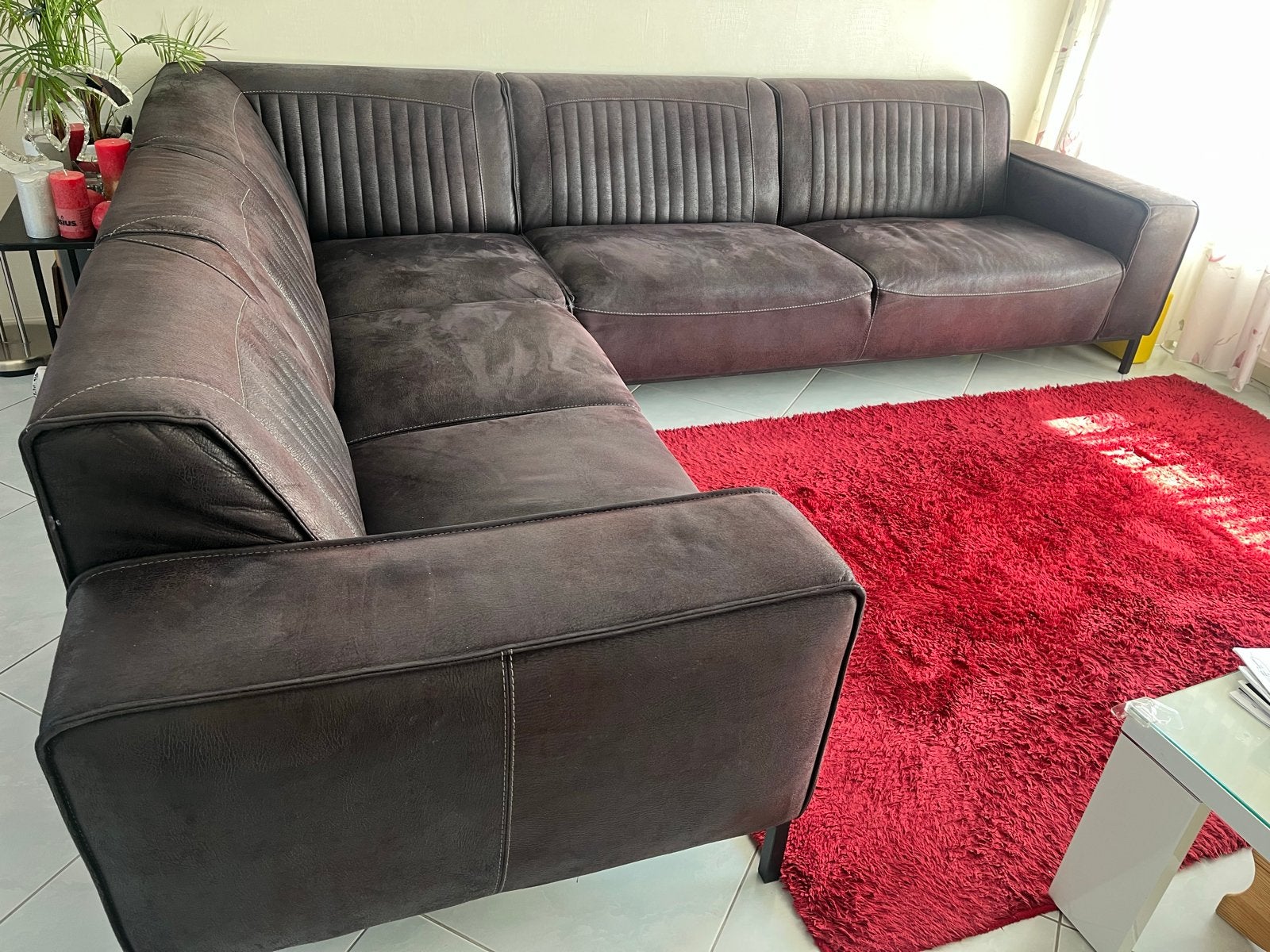Moderne zwarte leren Hoekbank- Comfortabel en Stijlvol, Huis en Inrichting, Banken | Bankstellen, Ophalen, Gebruikt, Minder dan 75 cm