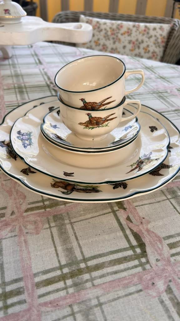 Johnson Bros Made in England servies met fazanten, Huis en Inrichting, Keuken | Servies, Overige typen, Ophalen of Verzenden, Zo goed als nieuw