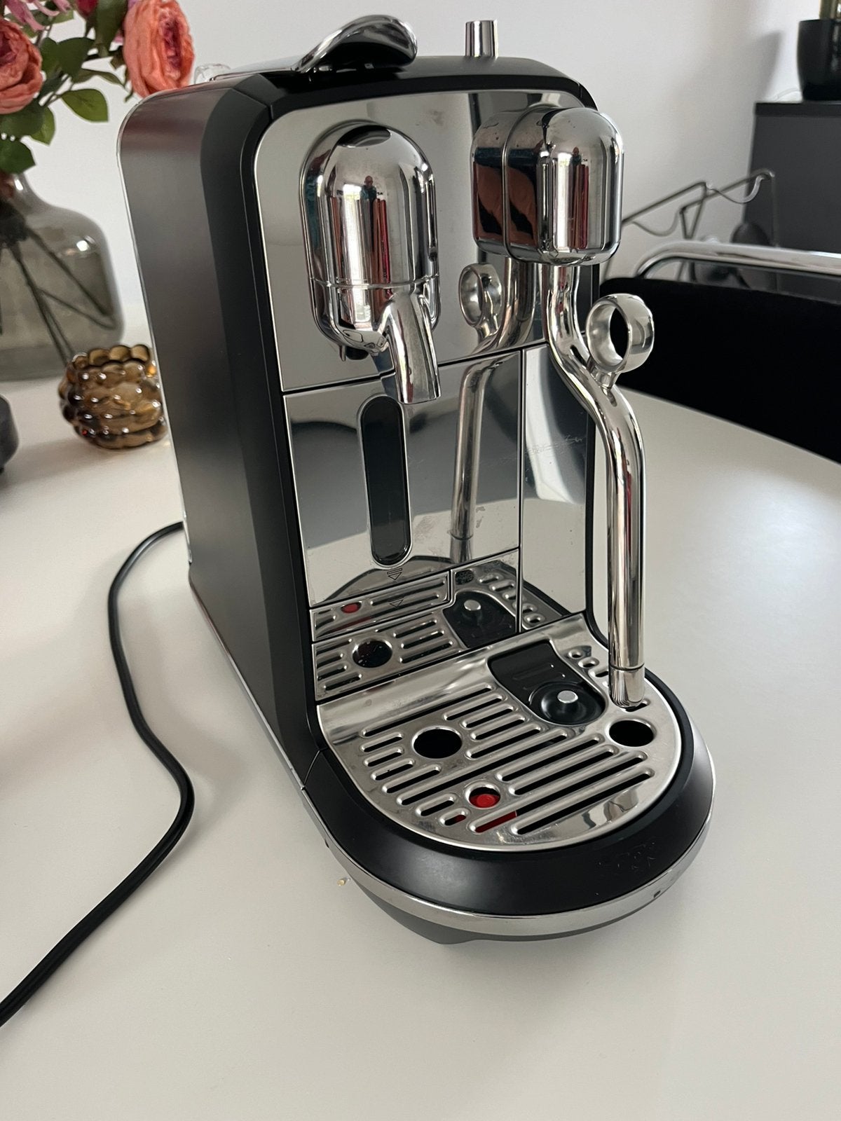 Nespresso Creatista PLUS !! Mat zwart  Als Nieuw !!, Ophalen of Verzenden, Zo goed als nieuw