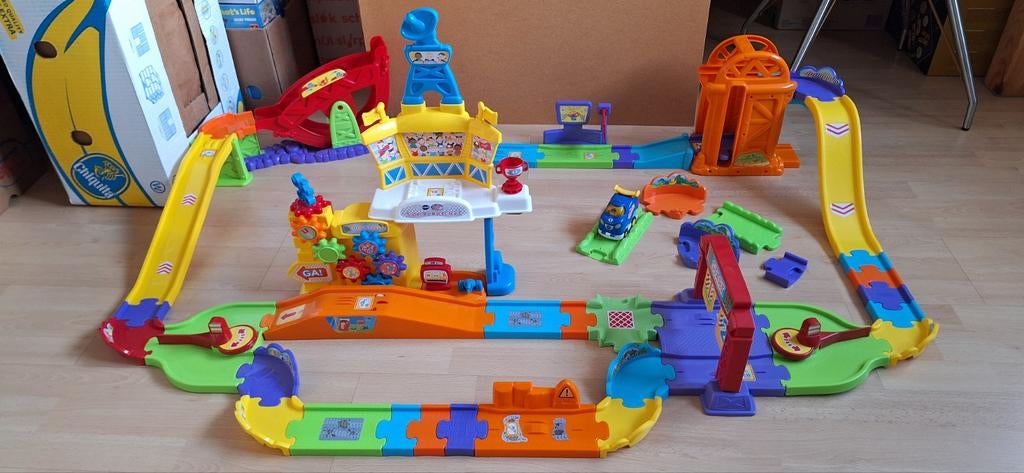VTech Toet Toet Auto's Racecircuit, Kinderen en Baby's, Ophalen of Verzenden, Gebruikt, 2 tot 4 jaar