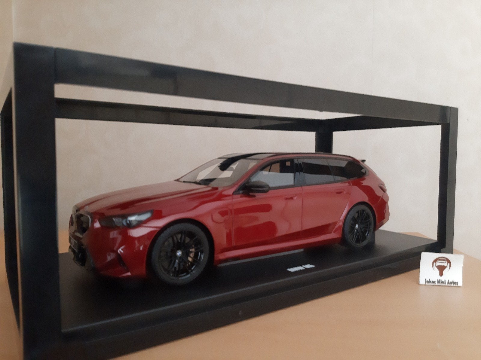 BMW M5 Touring 2025 Fire Red GT964 van GT Spirit 1:18, Overige merken, Auto, Nieuw, Ophalen of Verzenden