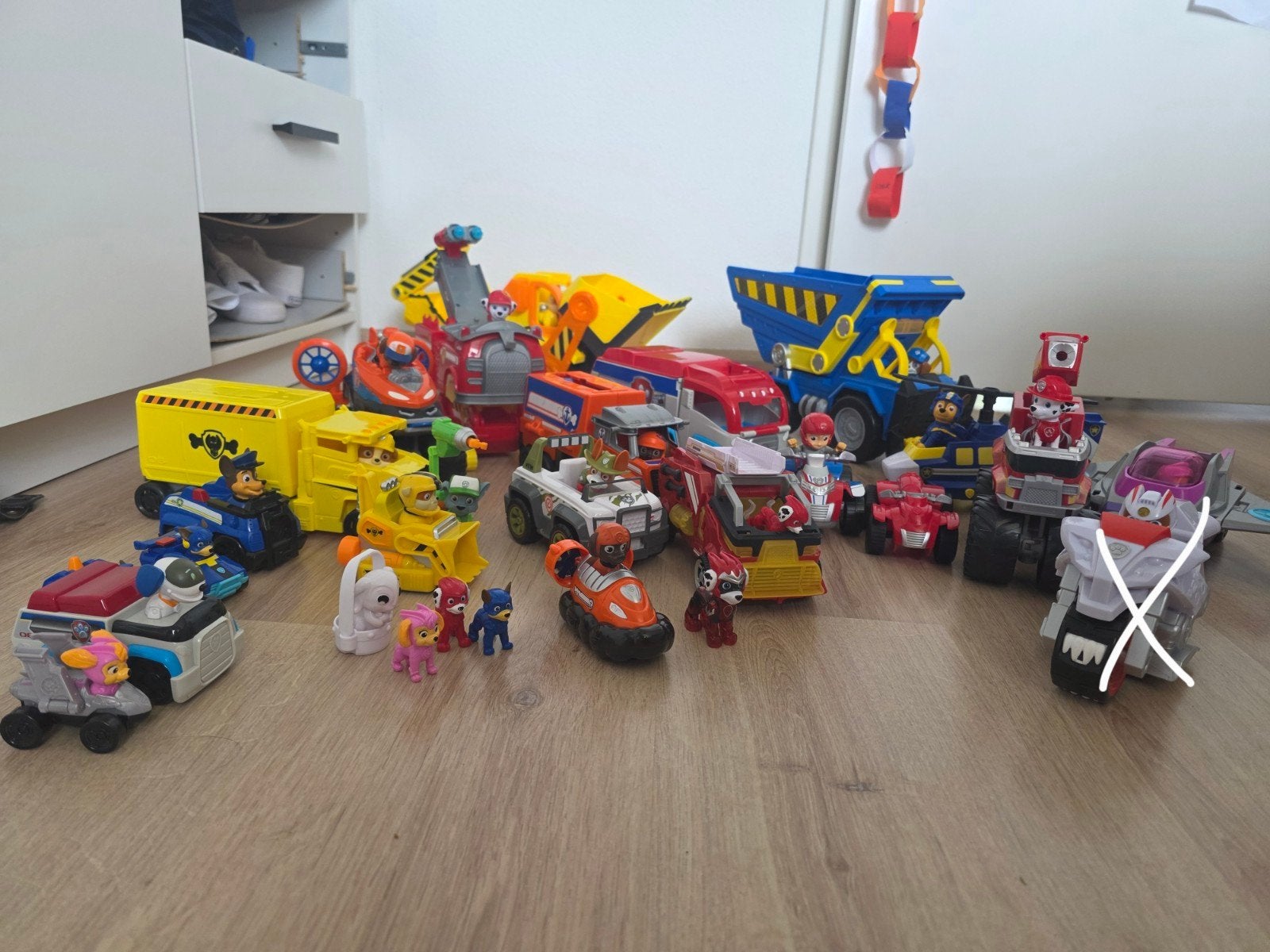 Paw patrol auto's, Verzenden, Zo goed als nieuw