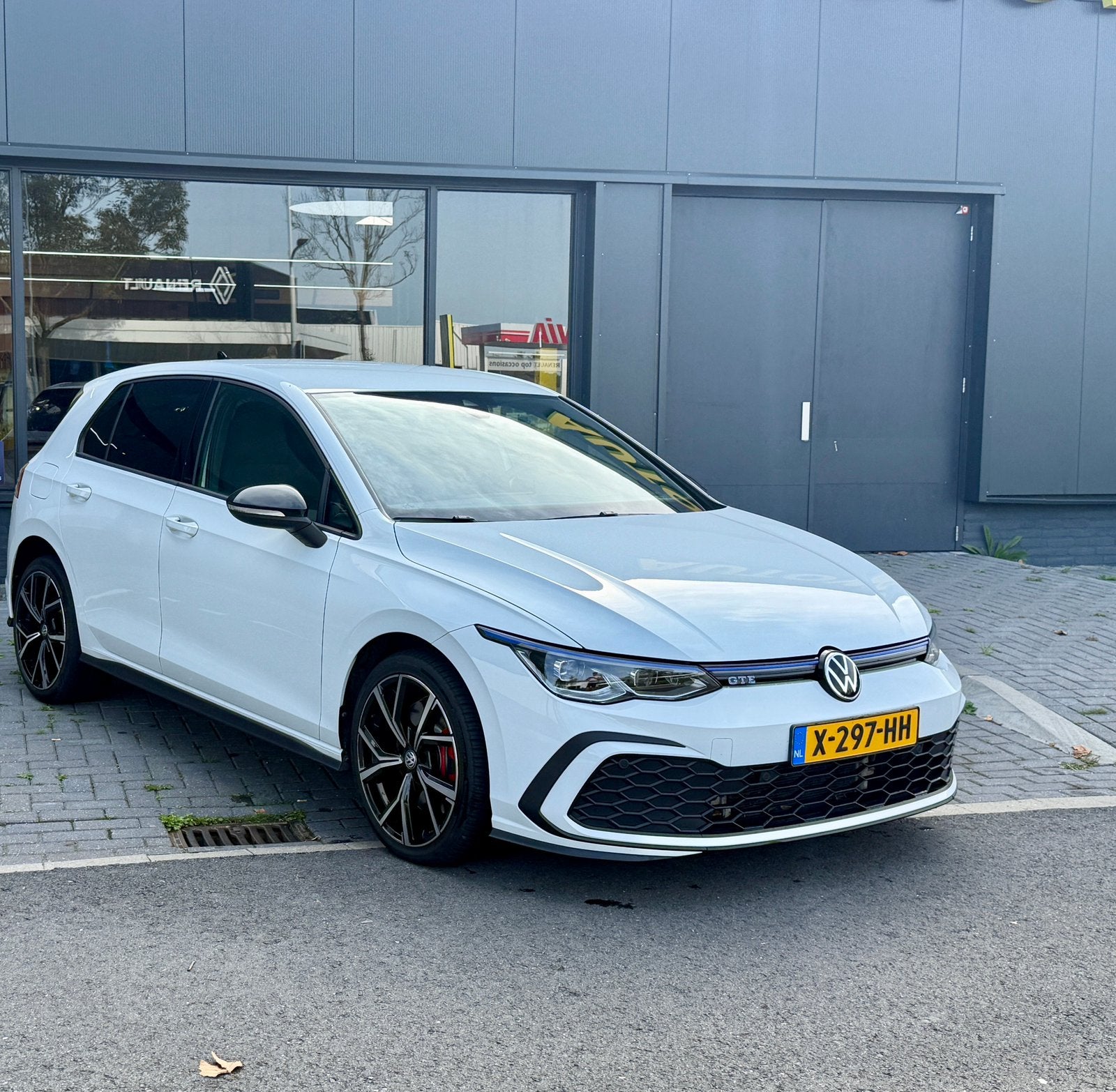 Volkswagen Golf 8 GTE 1.4 eHybrid 245 PK DSG, Auto's, 4 cilinders, Wit, Plug-in hybride, 1395 cc
