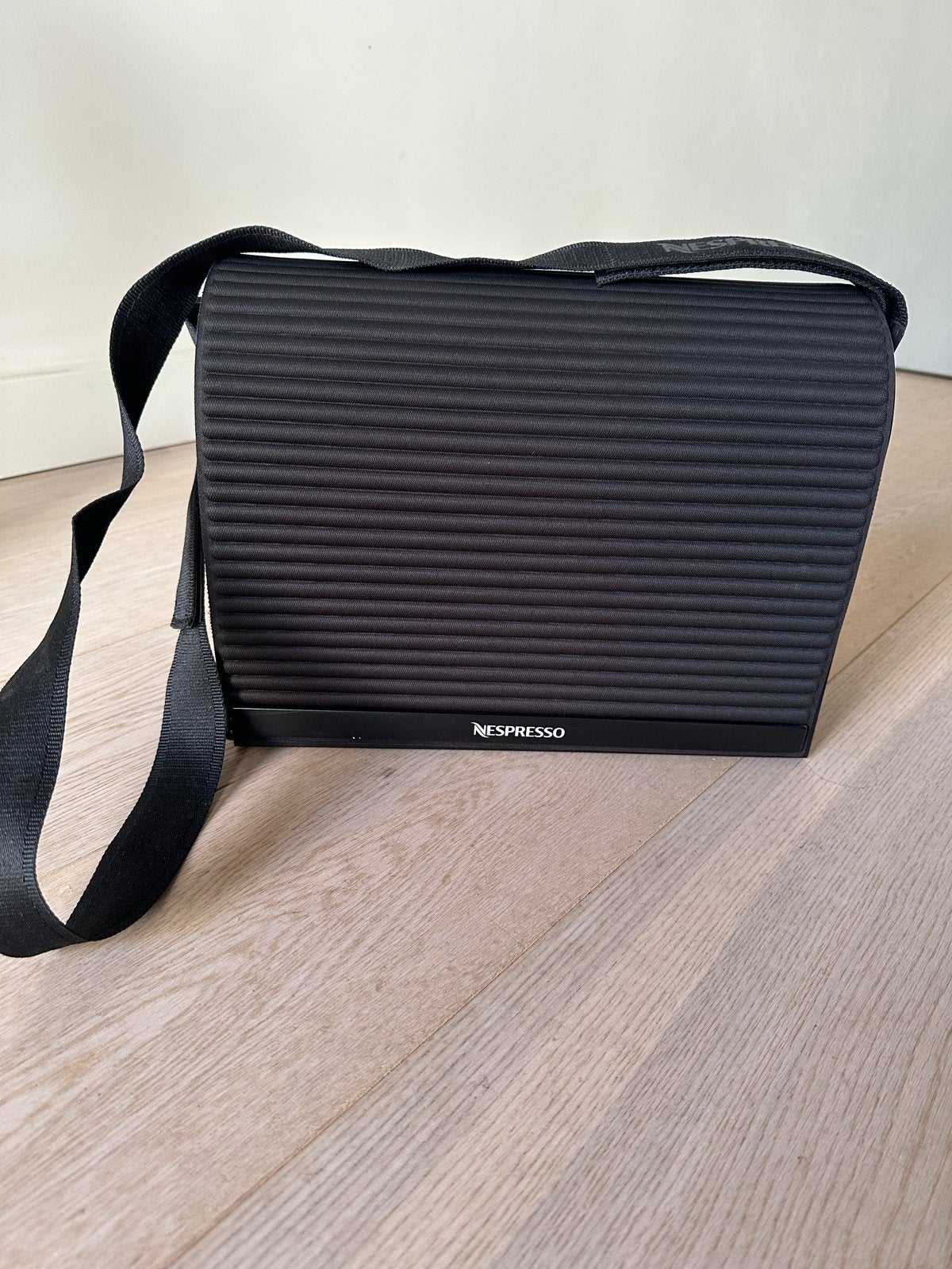 Nespresso reistas / travel bag voor Pixie koffiezetmachine, Koffiepads en cups, Overige modellen, Ophalen of Verzenden, Zo goed als nieuw