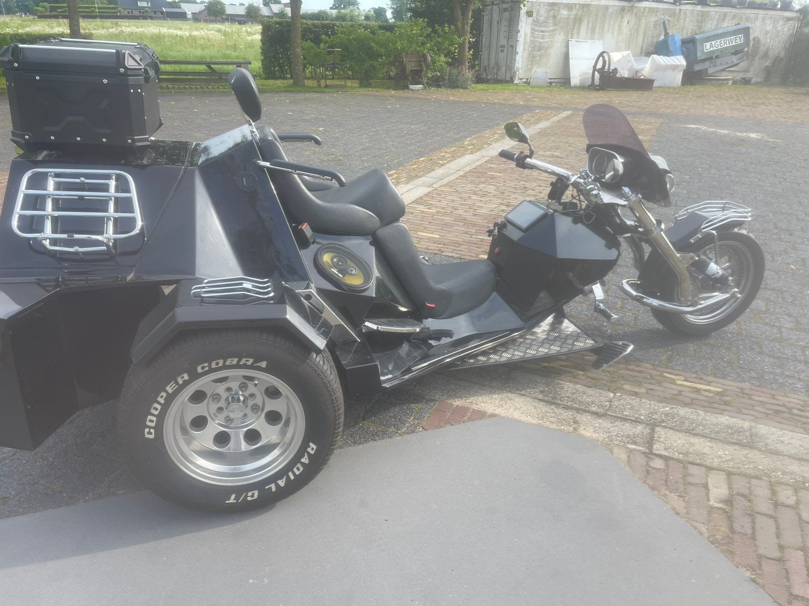 Zeer aparte batmobil trike boom onderstel, 1600 cc, 4 cilinders, Meer dan 35 kW