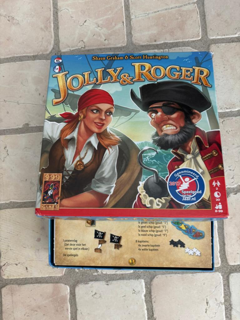 Jolly en roger 999 games spel als nieuw!, Een of twee spelers, Ophalen of Verzenden, Zo goed als nieuw, 999 Games