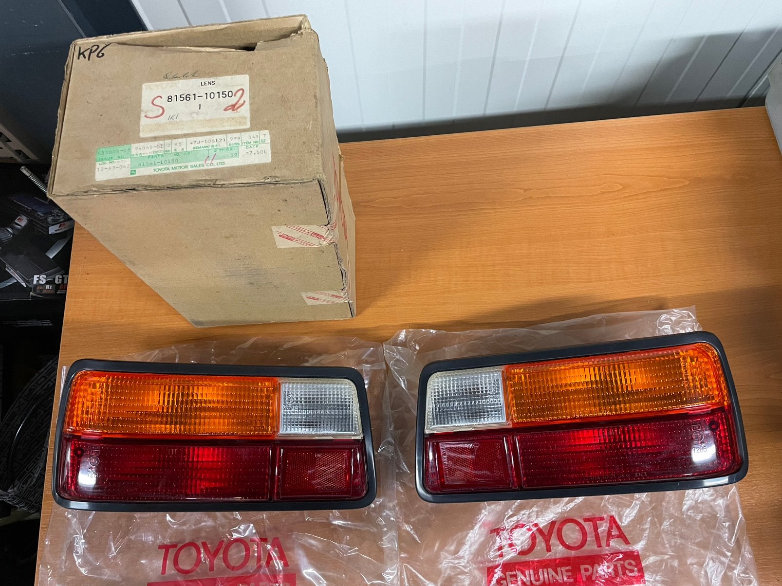 Toyota starlet kp60 kp61 mk1 set achterlichten nieuw, Auto-onderdelen, Ophalen of Verzenden, Nieuw, Toyota