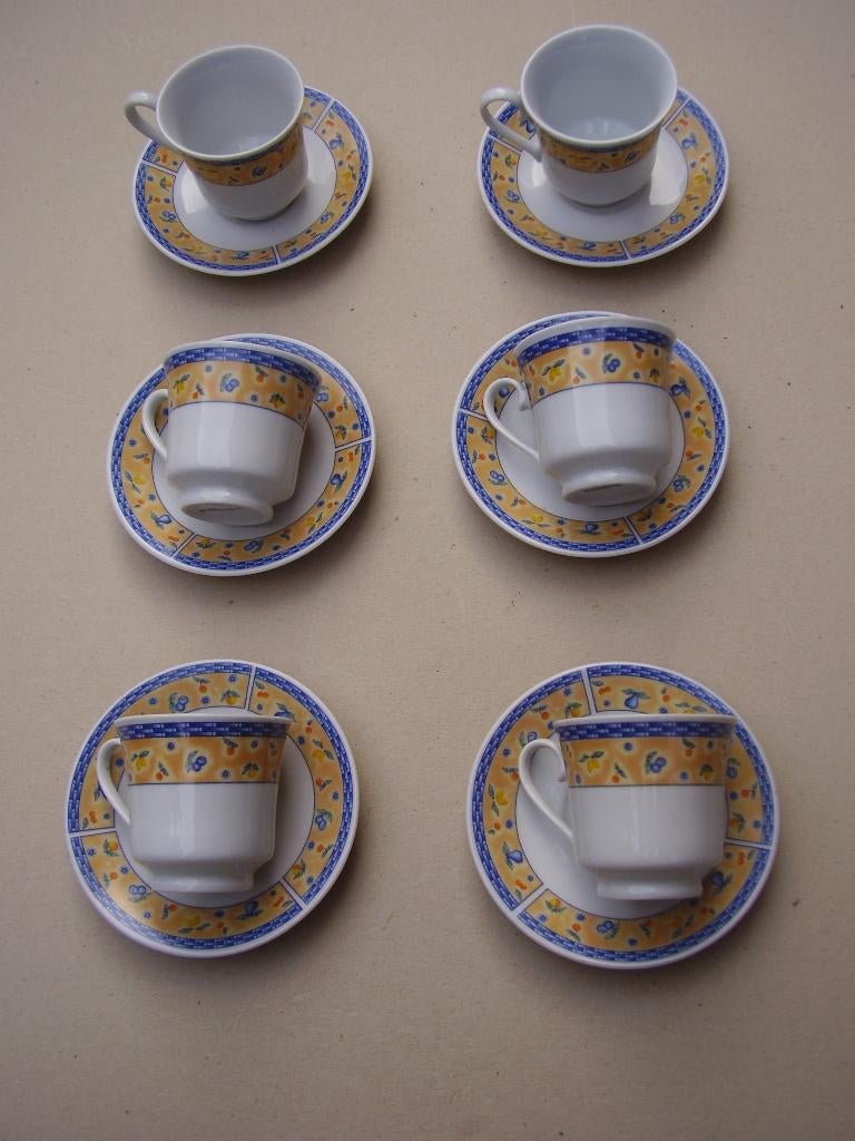 6 mokkakopjes  3 suisses, Ophalen of Verzenden, Nieuw, Aardewerk, Bord(en)