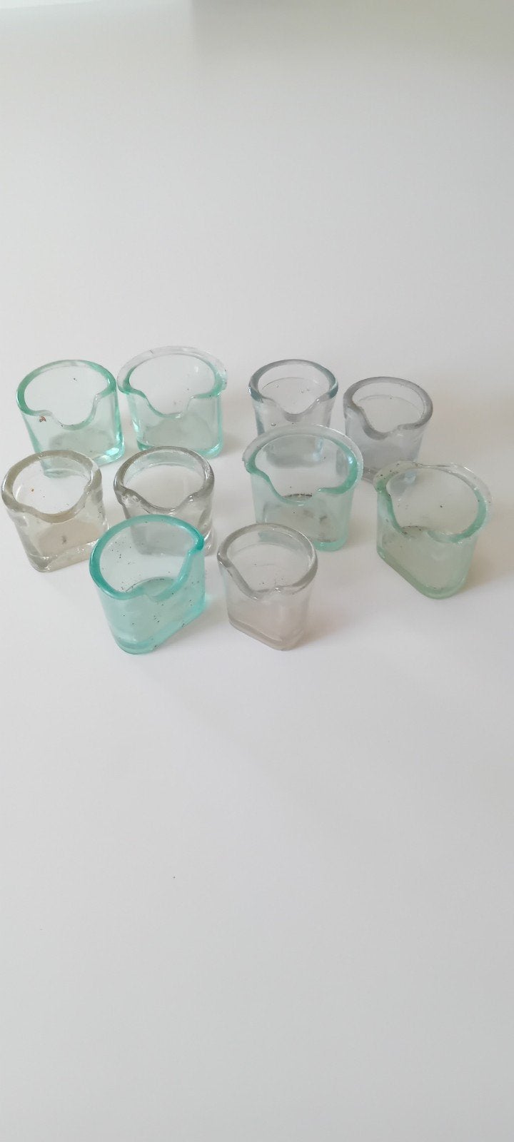 Oude glazen voederbakjes, Ophalen of Verzenden