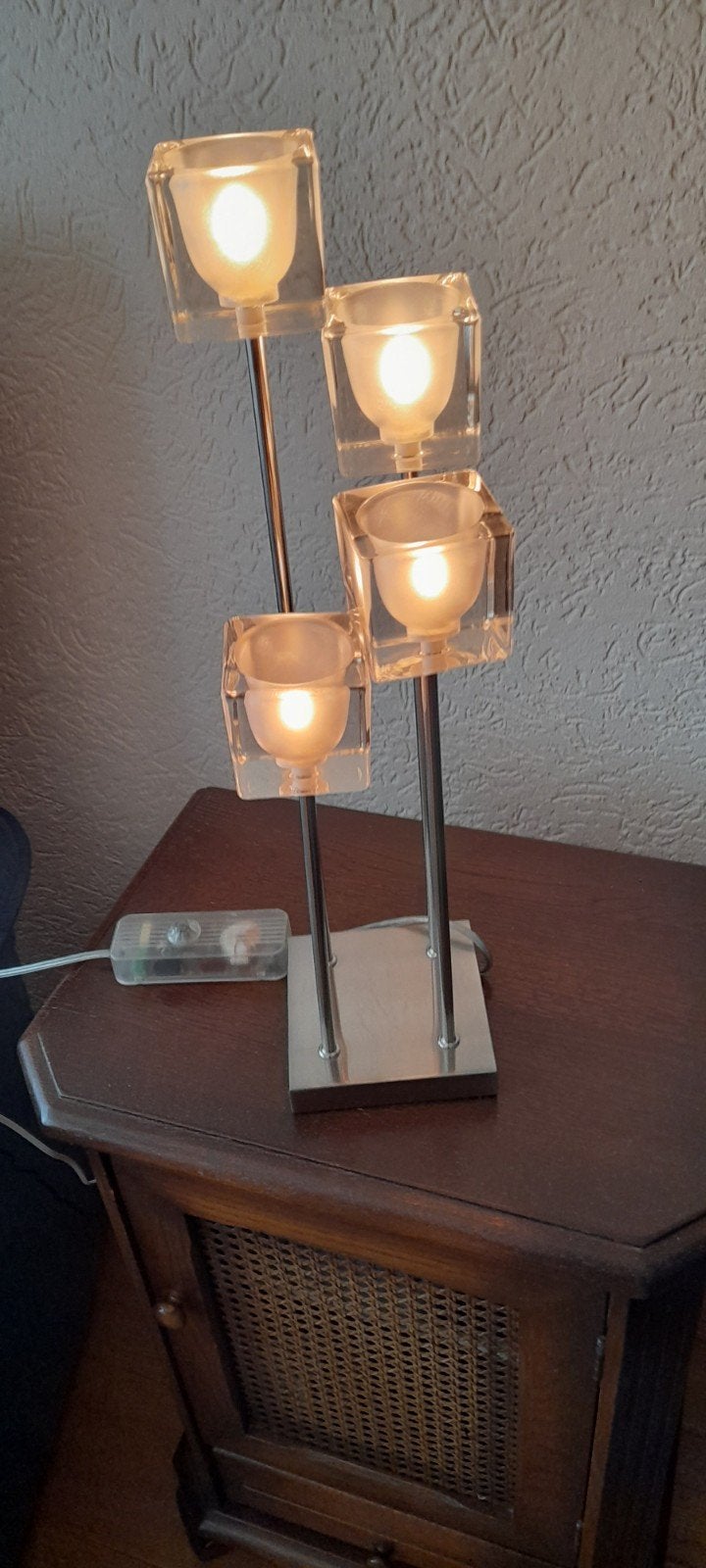 Moderne schemerlamp met dimmer en 4 glazen kappen, Ophalen, Schemerlamp