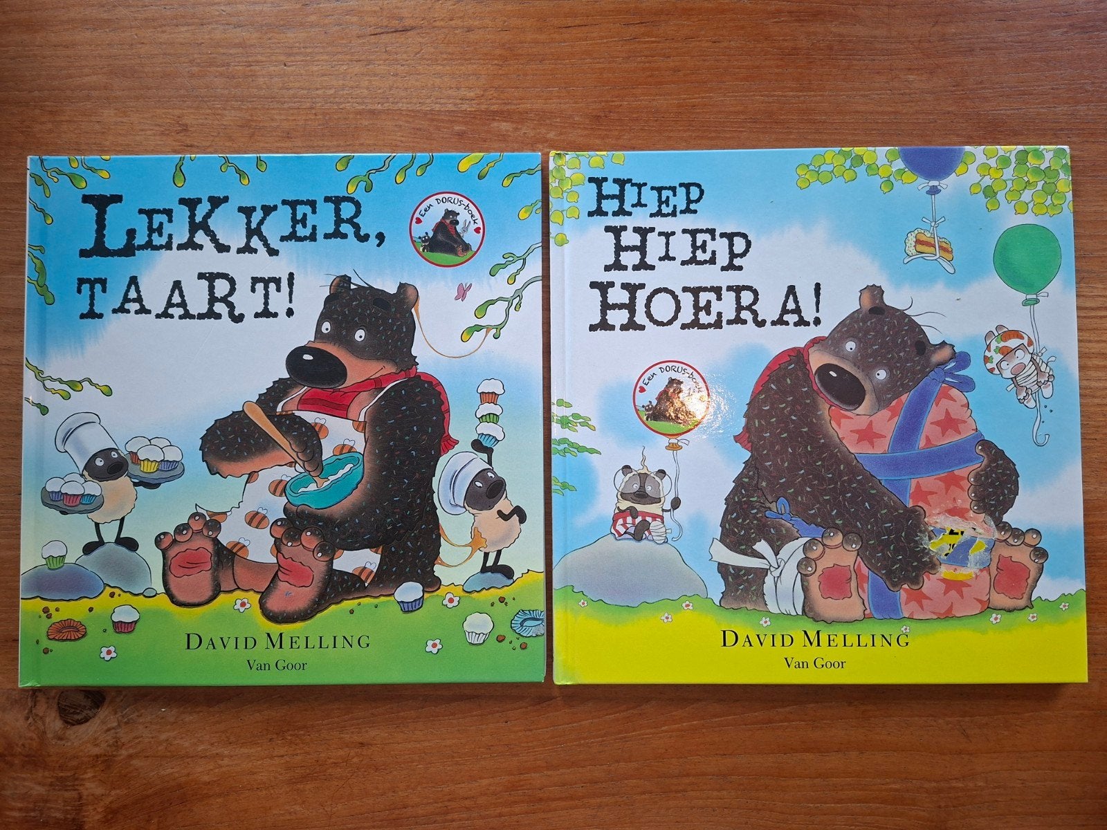 Lekker taart! en Hiep hiep hoera! - David Melling, Ophalen of Verzenden, Zo goed als nieuw, 3 tot 4 jaar