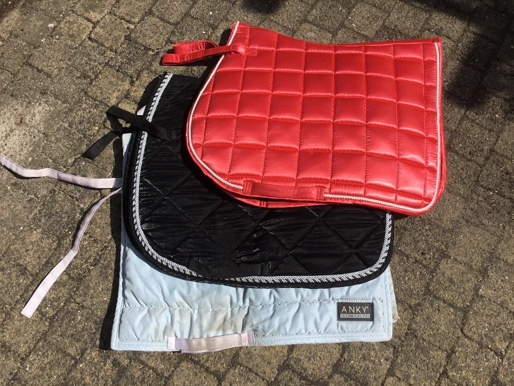 Dekjes full, Dieren en Toebehoren, Paarden en Pony's | Dekens en Dekjes, Gebruikt, Dressuurdekje, Full (L), Ophalen