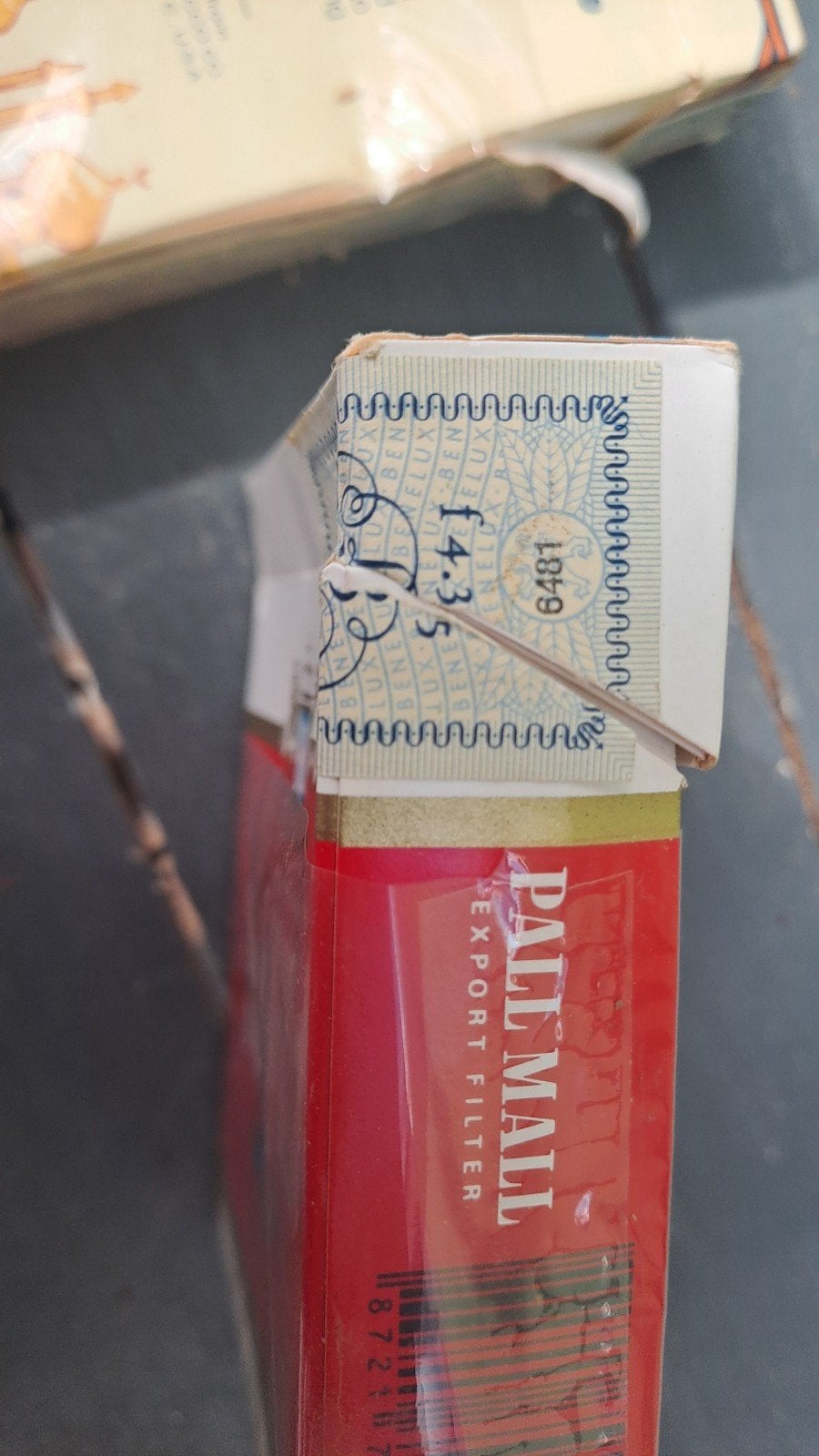 2 vintage pakjes sigaretten Camel en Pall Mall, Verzamelen, Tabaksdoos of Verpakking, Gebruikt, Onbekend, Ophalen of Verzenden
