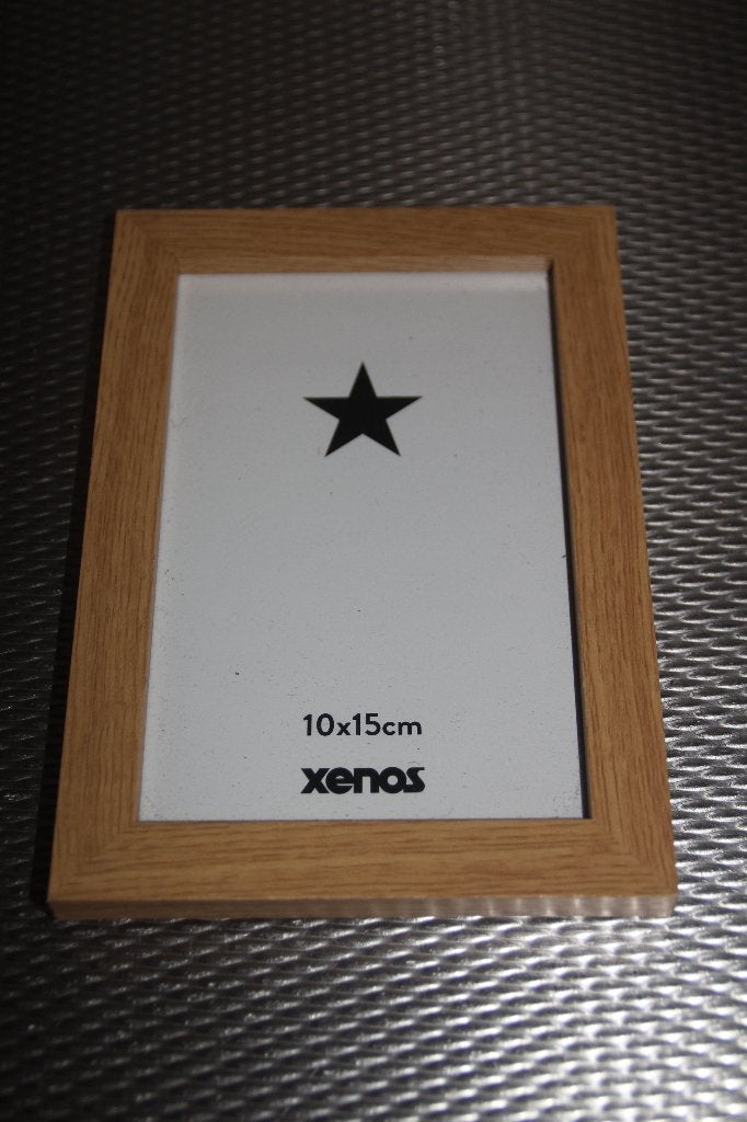 houten foto lijstje 10cm x 15cm, Audio, Tv en Foto, Fotografie | Fotolijsten, Ophalen of Verzenden, Gebruikt