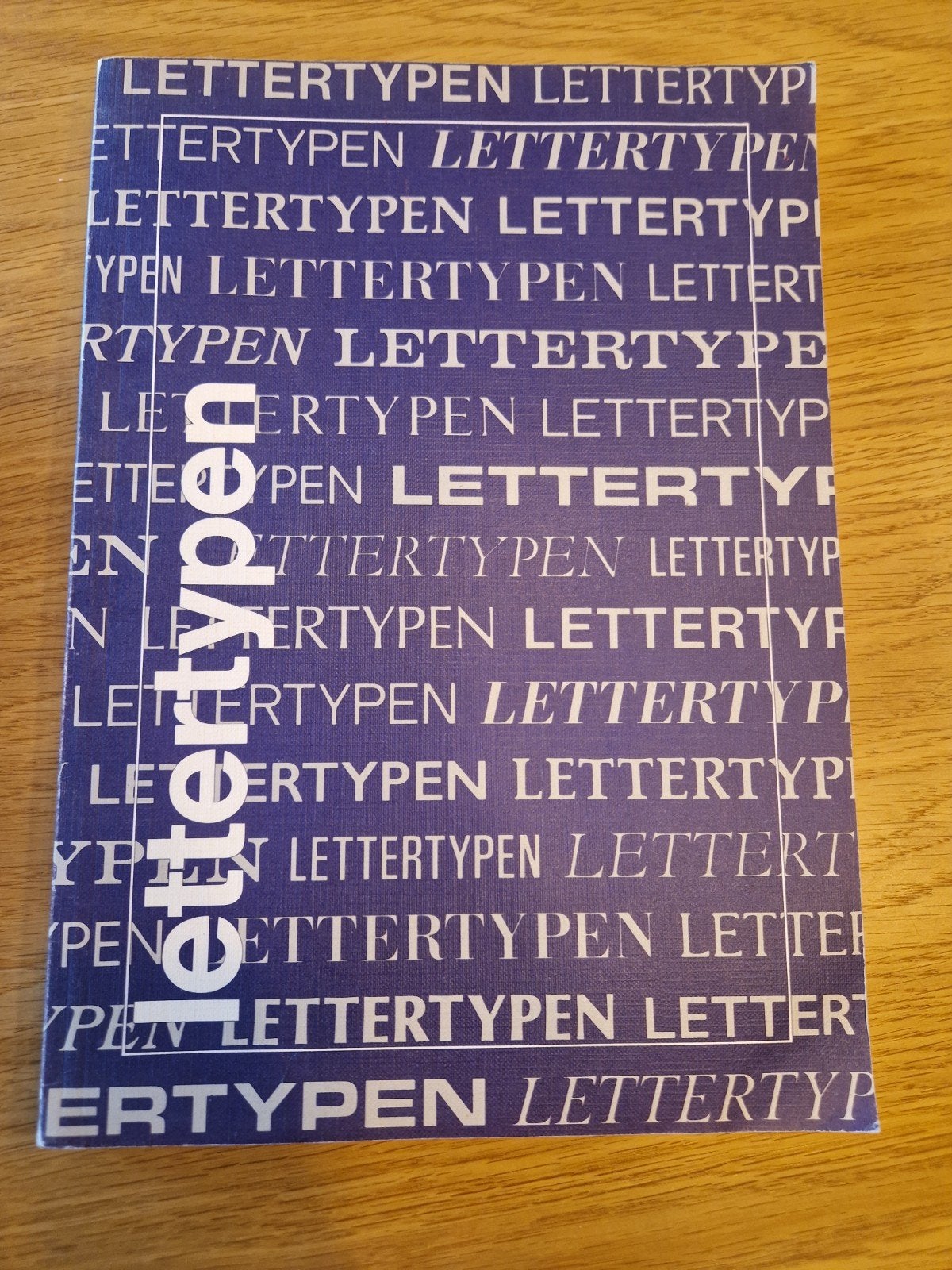 Lettertypen - Tetterode-Nederland BV, Ophalen of Verzenden, Gelezen, Overige onderwerpen, N. Tetterode-Nederland BV
