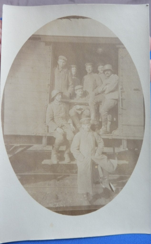 Duitse WO1 Foto treinwagon soldaten met Stahlhelm (P), Verzenden, Landmacht, Duitsland, Foto of Poster