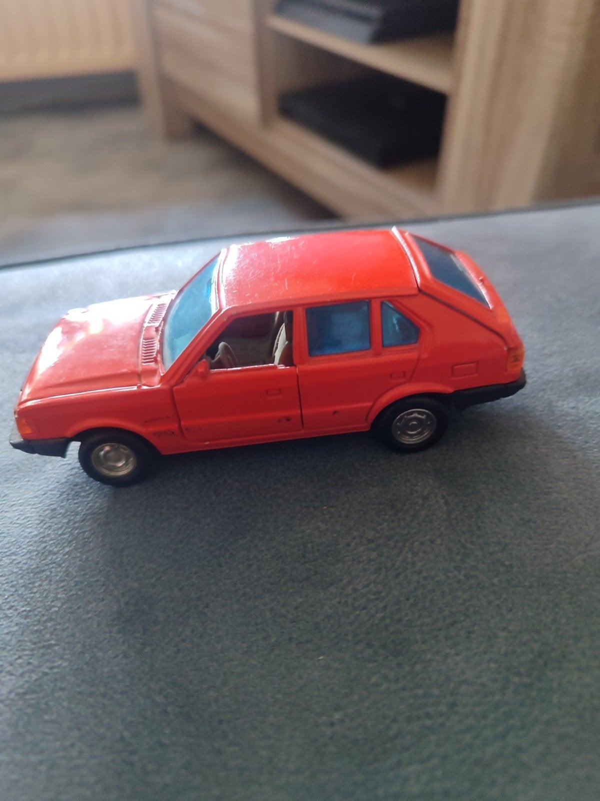 Hyundai Pony Mini Power speelgoedauto, Gebruikt, 1:50 of kleiner, Auto, Ophalen