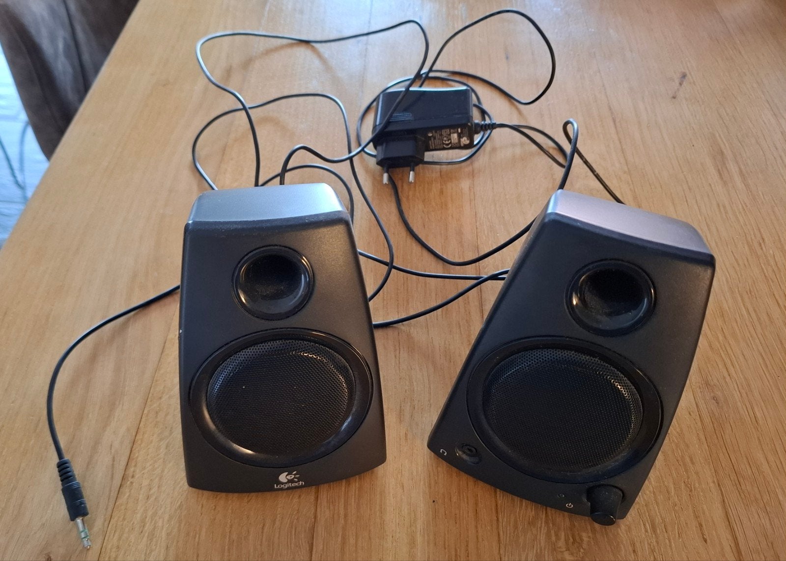 Logitech 2.0 Luidsprekerset - Zwart, Computers en Software, Ophalen of Verzenden, Gebruikt, Audiokanaal 2, Logitech