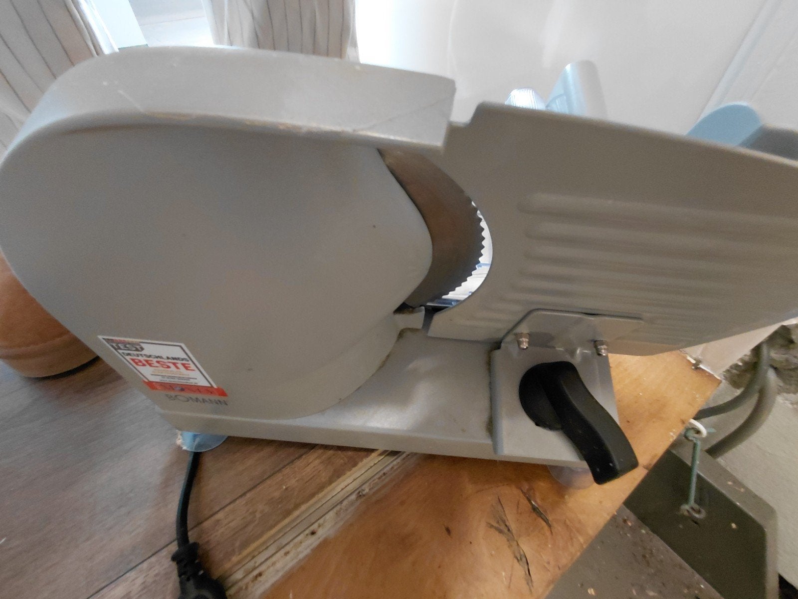 Snijmachine - Ideaal voor brood, vlees en kaas, Ophalen of Verzenden, Zo goed als nieuw, Snijmachine, Grijs