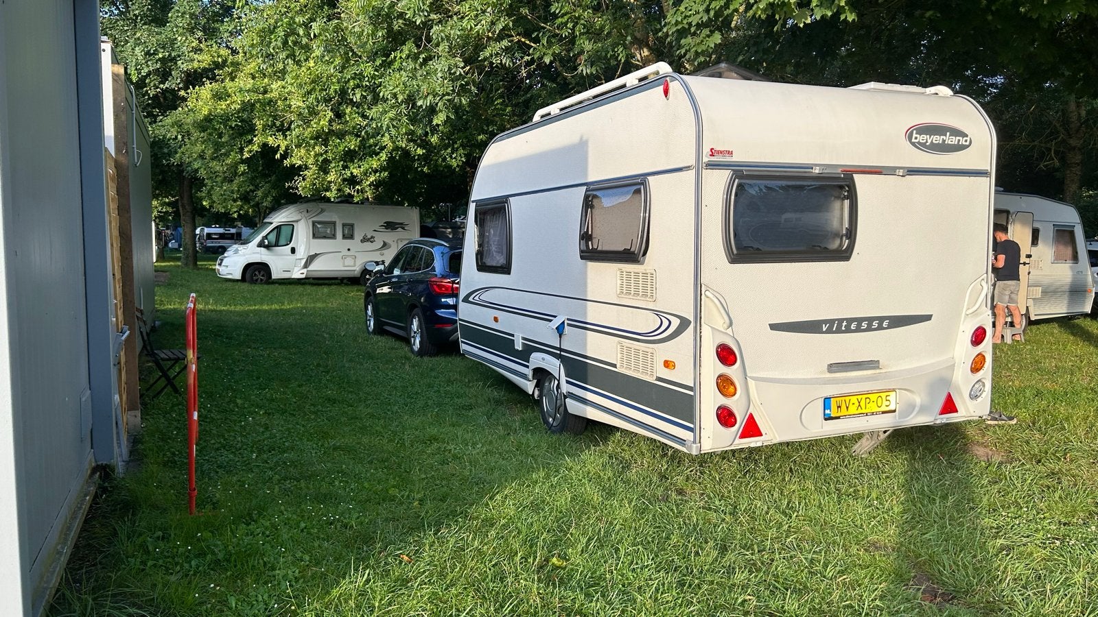 Beyerland Vitesse 400/2 LX (2007) | Mover | Zeer nette staat, Caravans en Kamperen, Mover, Tot en met 3, Particulier, 4 tot 5 meter