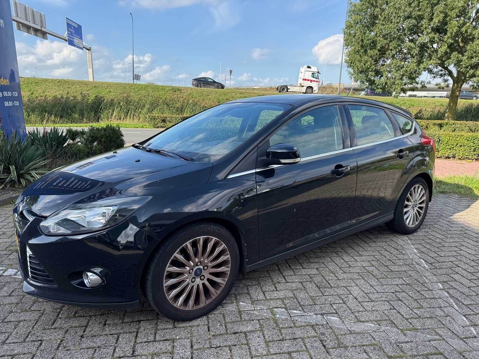 Ford Focus 1.0 EcoB. Titanium, 95-XGB-9, Auto's, Euro 5, 101 pk, Gebruikt, 635 kg