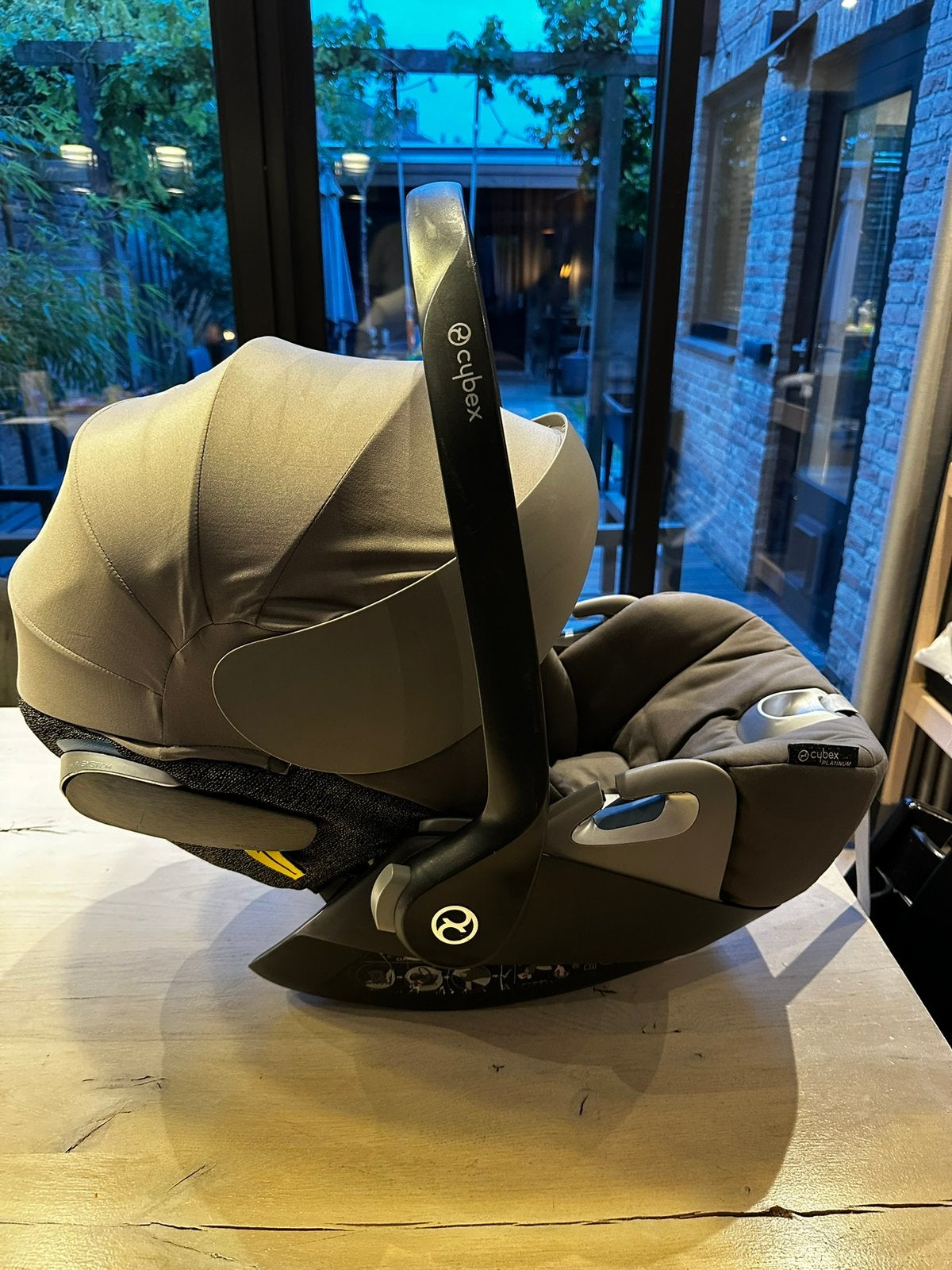 Cybex Cloud Z2 i-Size autostoel met Verkleiner, Verstelbare rugleuning, Zo goed als nieuw, Isofix, 0 t/m 13 kg