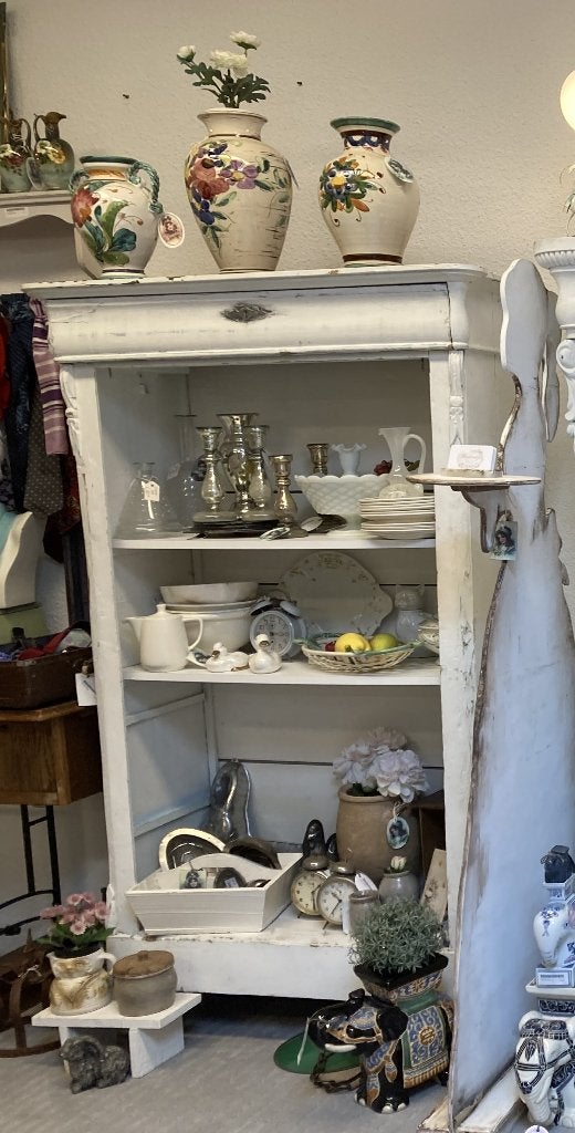 Brocante bij Brokaatje in Warenhuis Strant in Haren bij Oss, Ophalen