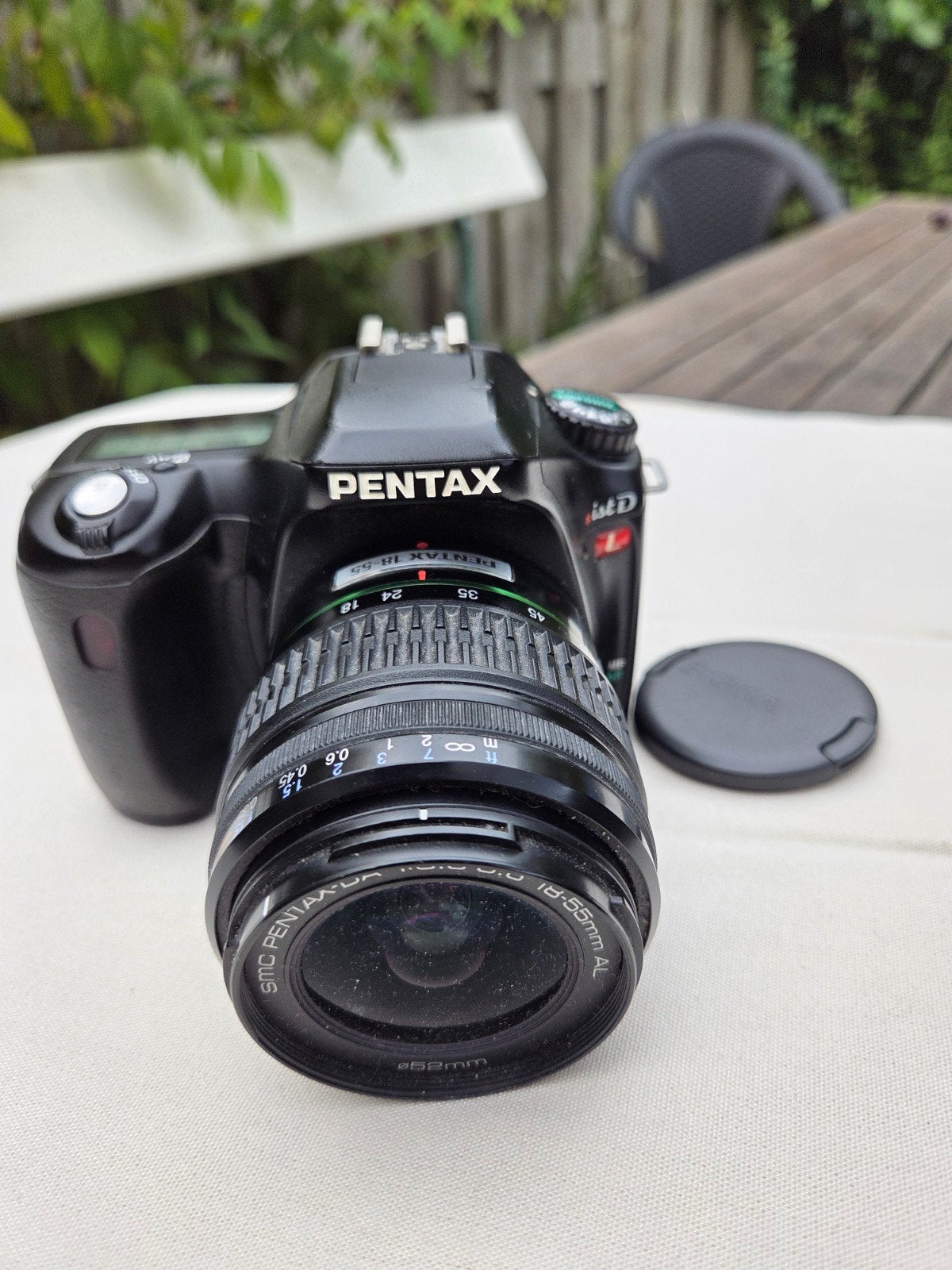 Pentax *ist DL Digitale Spiegelreflexcamera met 18-55mm lens, Ingebouwde flitser, Gebruikt, Spiegelreflex, Ophalen of Verzenden
