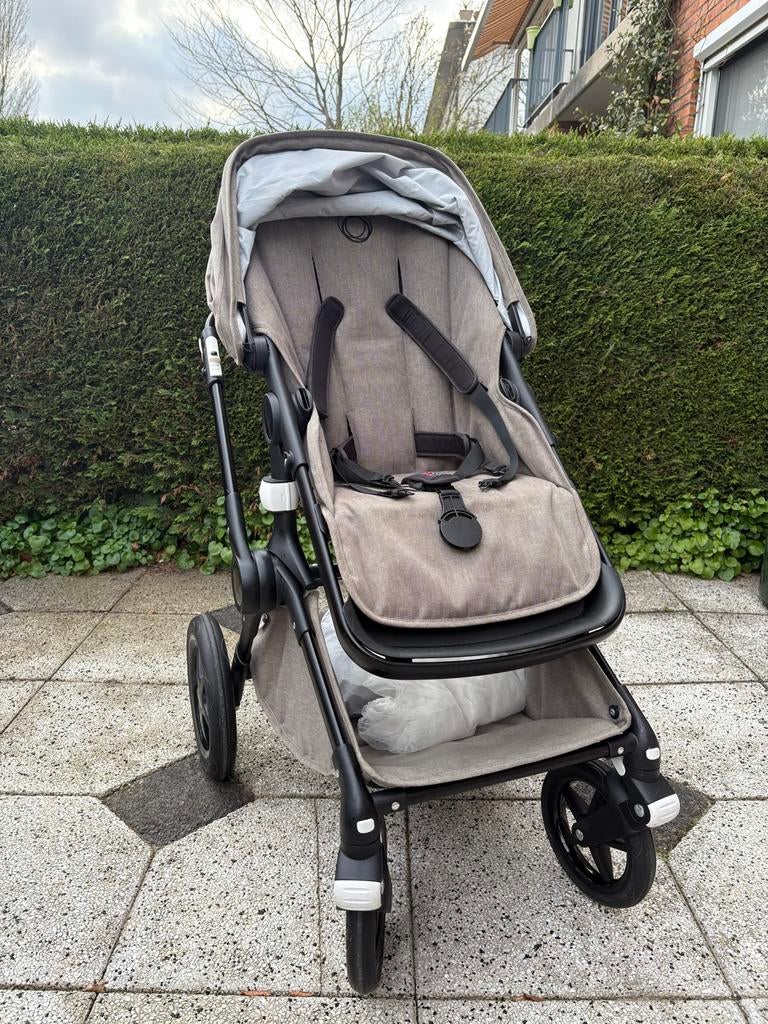 Bugaboo Fox 2 kinderwagen mineral taupe black (compleet), Gebruikt, Bugaboo, Met reiswieg, Ophalen