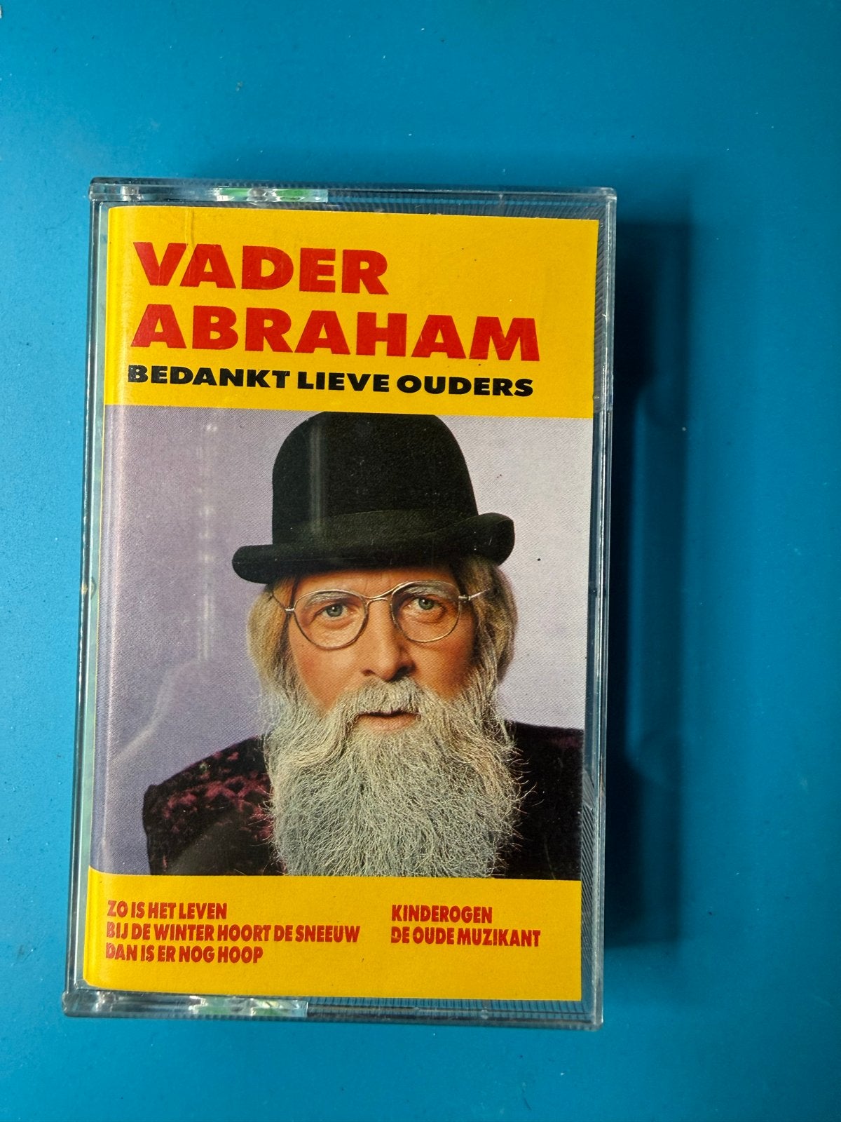 Vader Abraham - Bedankt Lieve Ouders cassettebandje, Cd's en Dvd's, Cassettebandjes, 1 bandje, Ophalen of Verzenden, Zo goed als nieuw